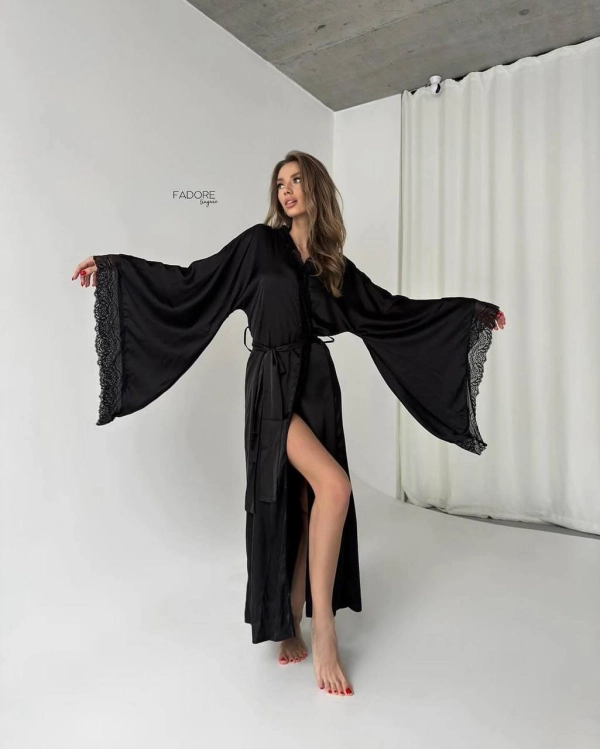 Халат женский FADORE Lingerie чёрный, длинный, с кружевом и широкими рукавами — фото 3